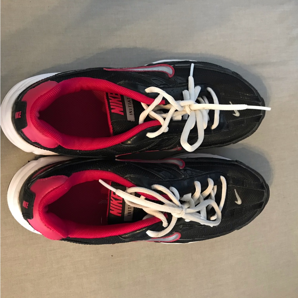 Nike Womens Initiator Black Athletic Running Shoes Sneakers